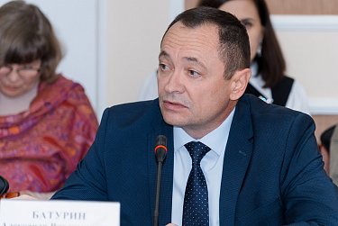 Совет Заксоба заслушал информацию регионального Минюста
